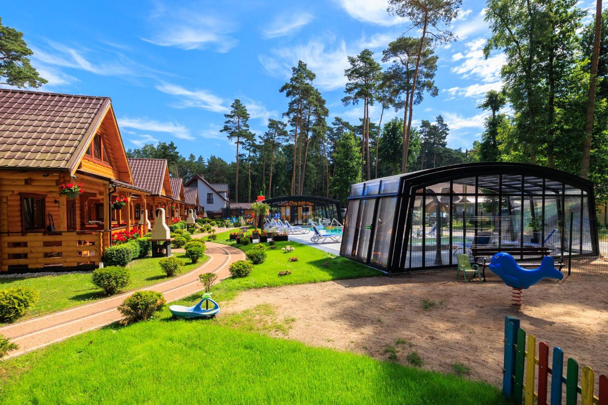 Bajkowe Domki Pobierowo Buitenkant foto