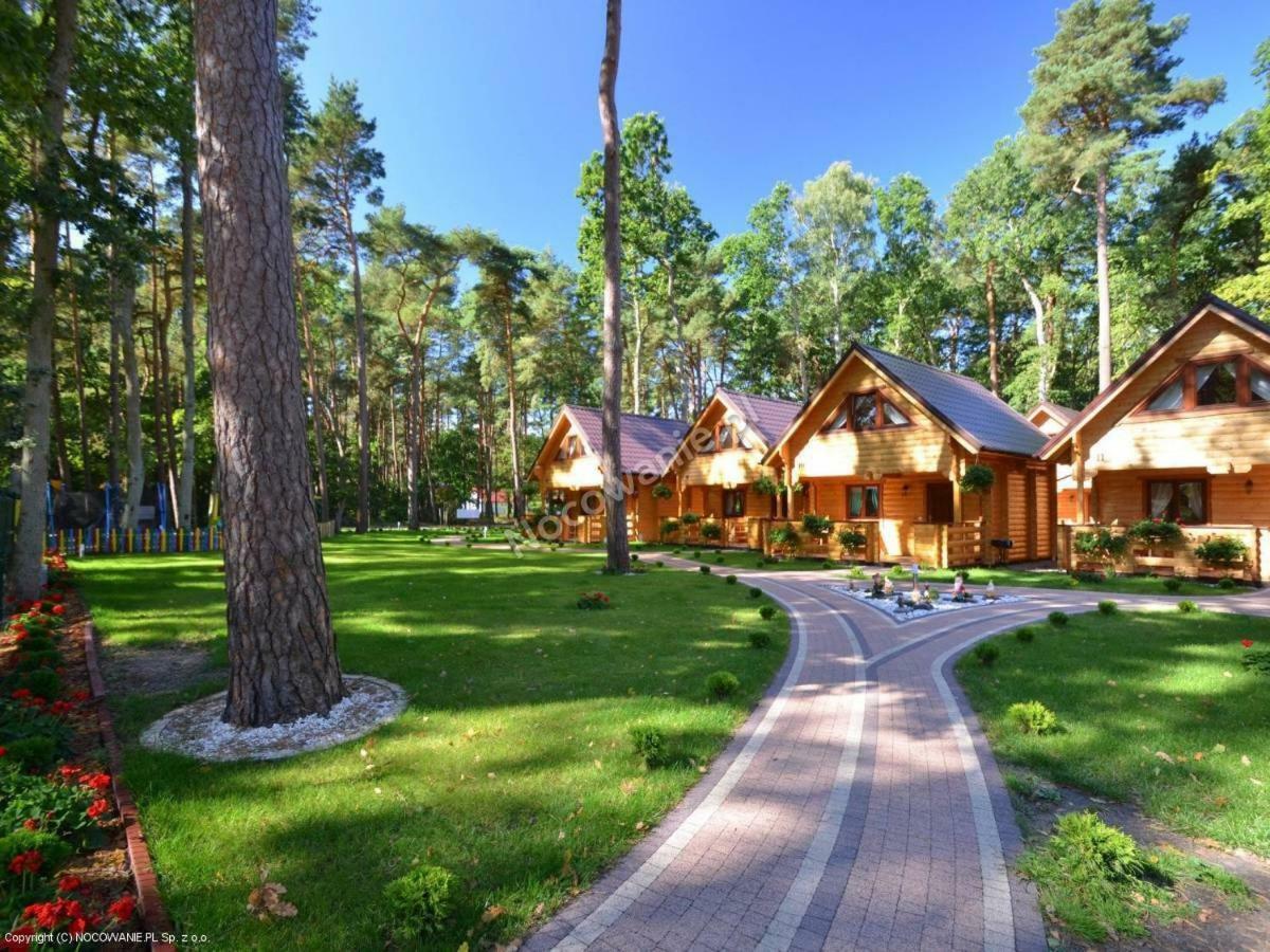 Bajkowe Domki Pobierowo Buitenkant foto